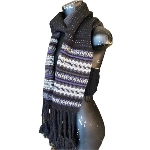 2 pc set Scarves Blue Long, Blue Gray heavy weight and Blue Chunky Infinity - Picture 4 of 9